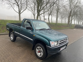 Used Toyota Hilux 2000 for sale - 77251529: Photo