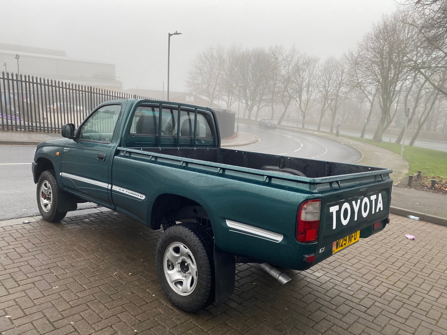 Used Toyota Hilux 2000 for sale - 77251529: Photo 5