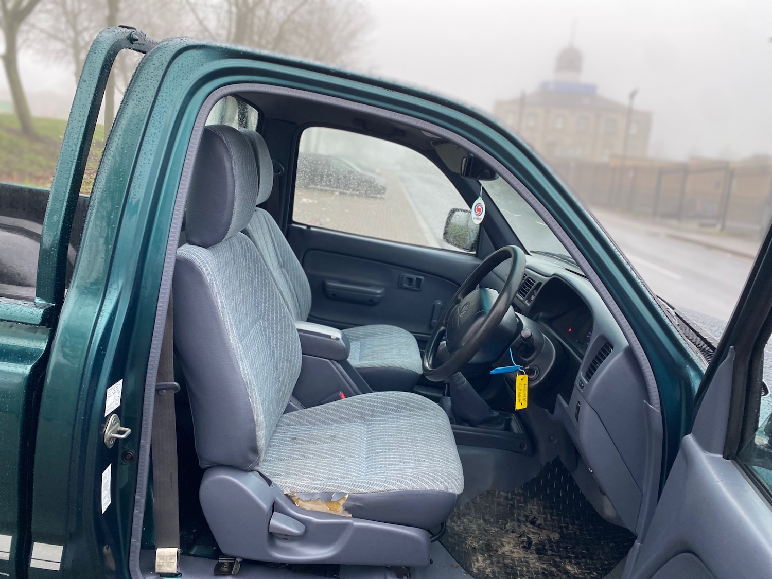 Used Toyota Hilux 2000 for sale - 77251529: Photo 9