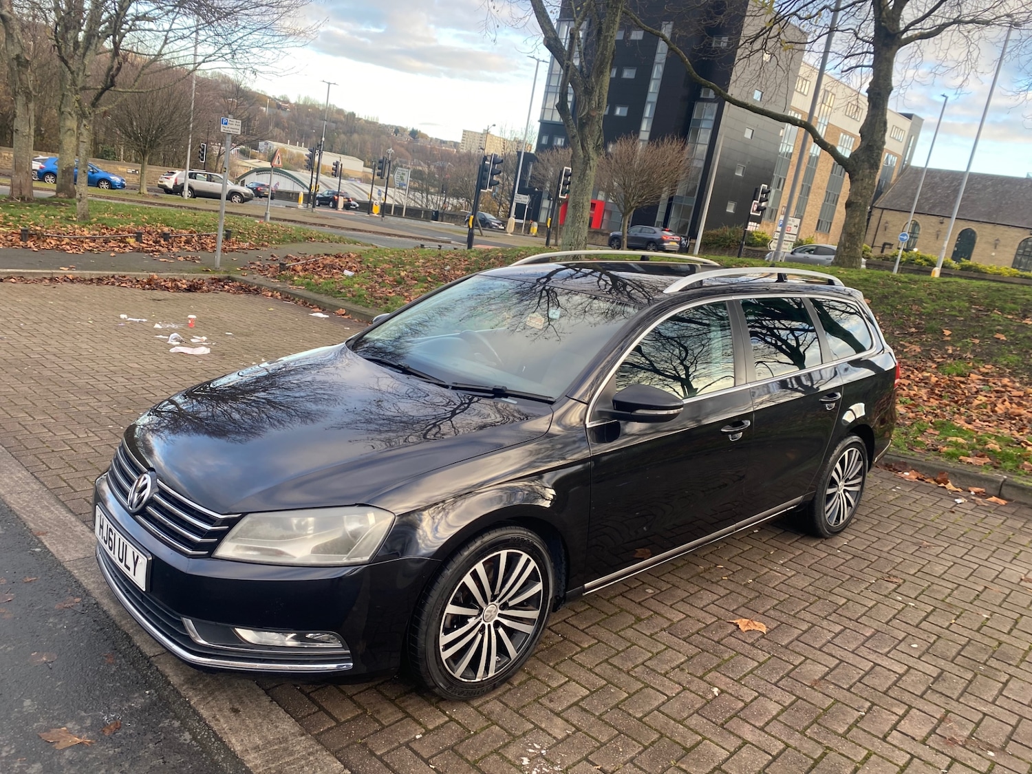 Used Volkswagen Passat 2011 for sale - 76837495: Photo 3