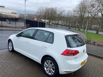 Used Volkswagen Golf 2013 for sale - 77632661: Photo