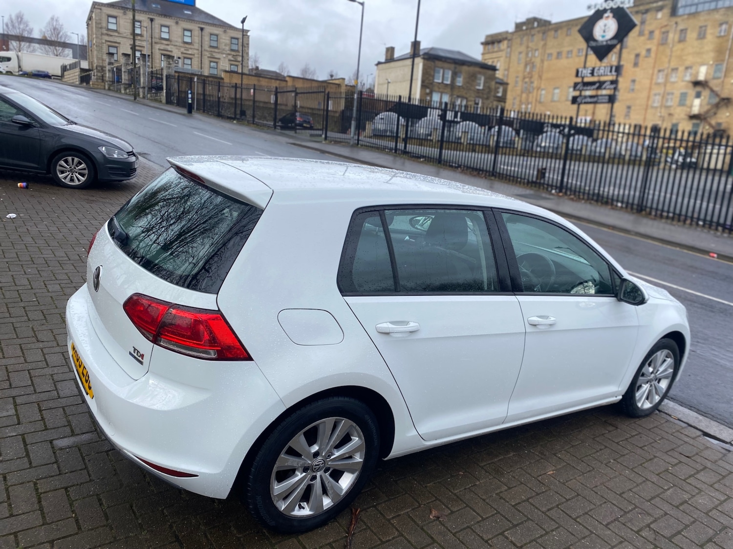 Used Volkswagen Golf 2013 for sale - 77632661: Photo 6