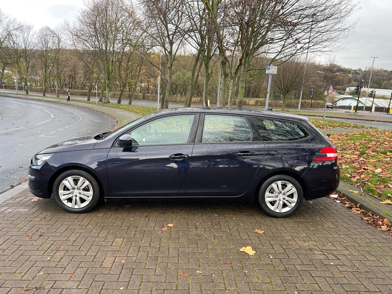 Used Peugeot 308 2015 for sale - 76837499: Photo 4
