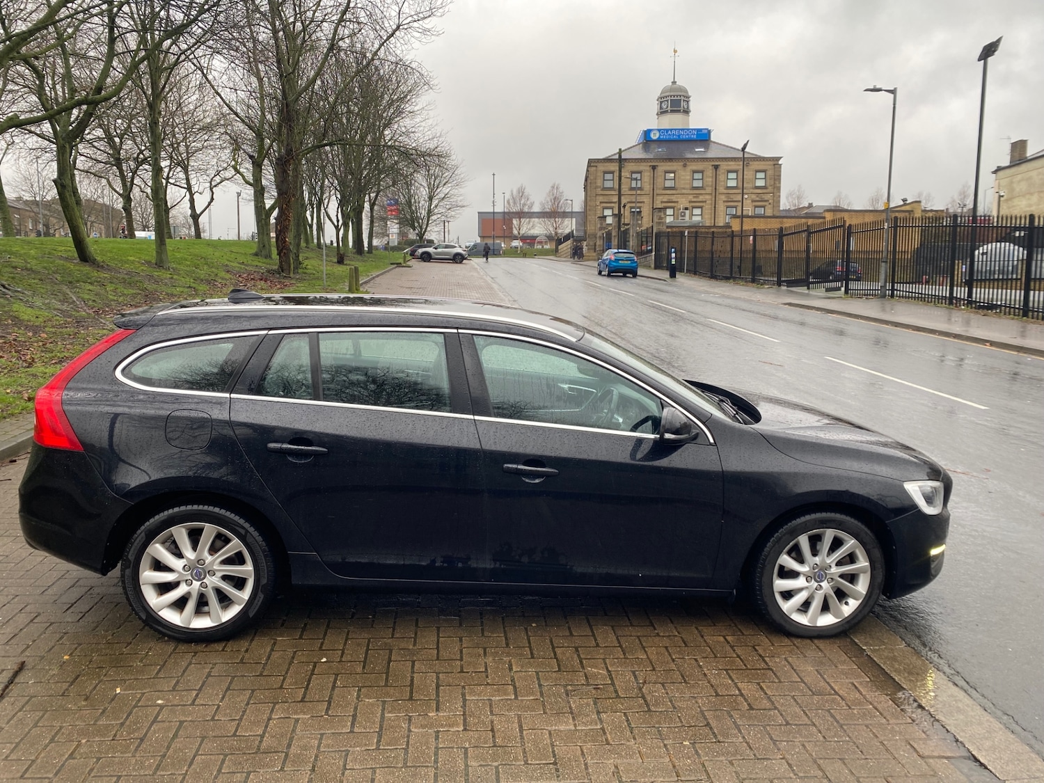 Used Volvo V60 2013 for sale - 77466094: Photo 8
