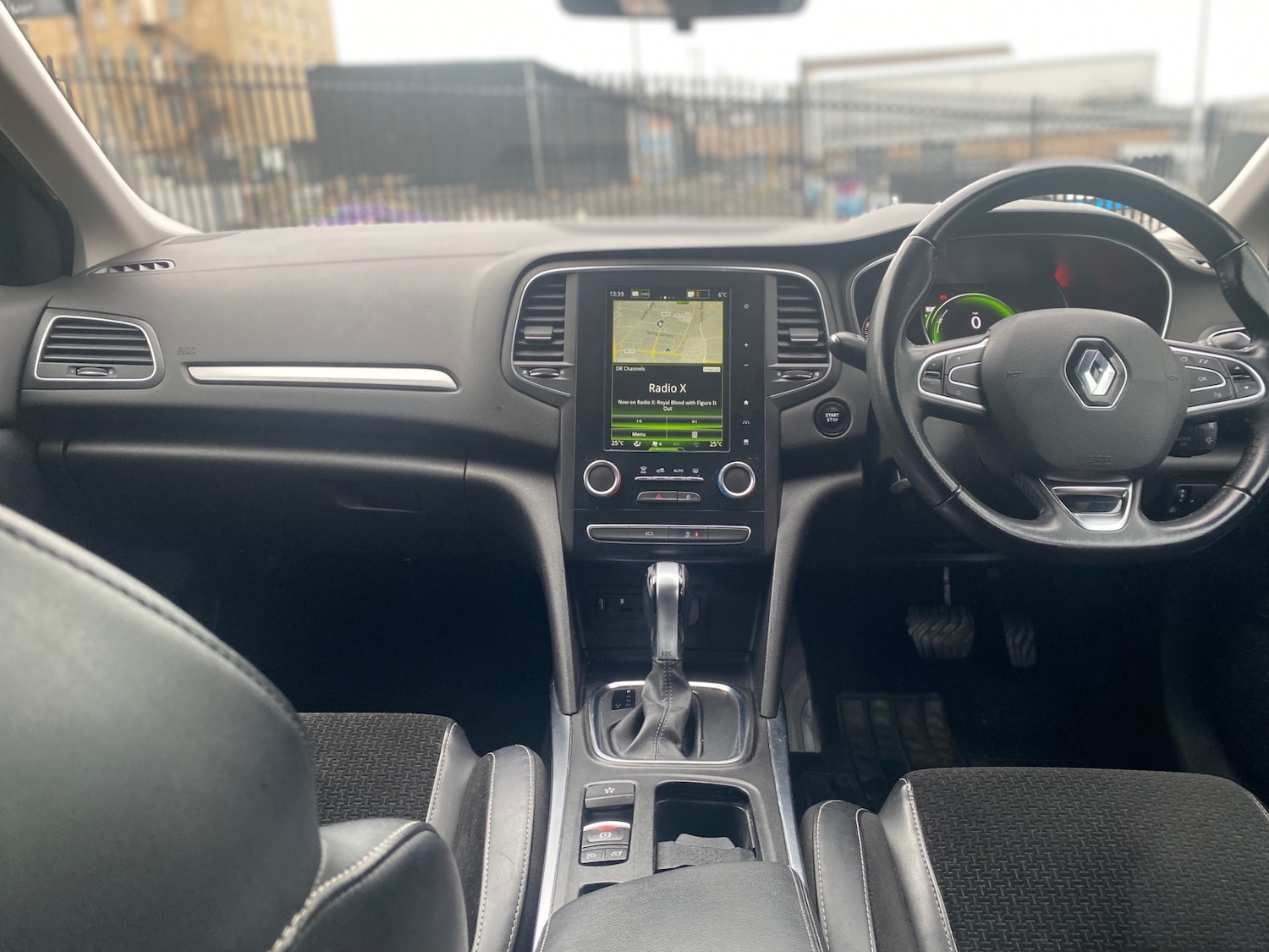 Used Renault Megane 2017 for sale - 77213842: Photo 13