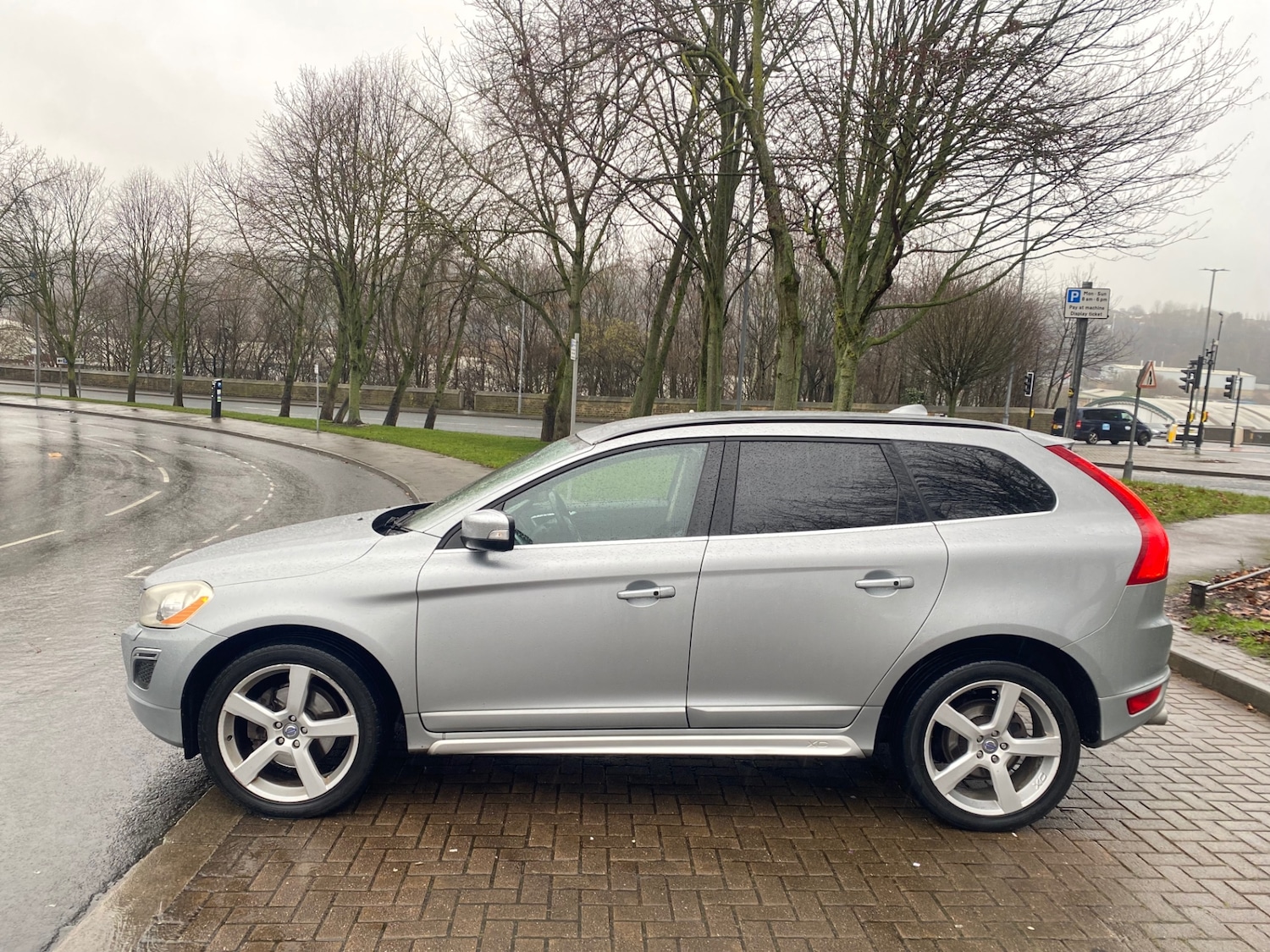 Used Volvo XC60 2012 for sale - 77290988: Photo 4