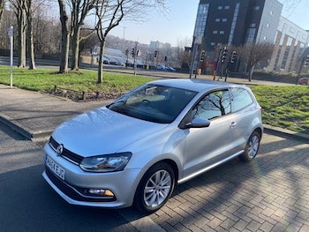Used Volkswagen Polo 2014 for sale - 77781321: Photo