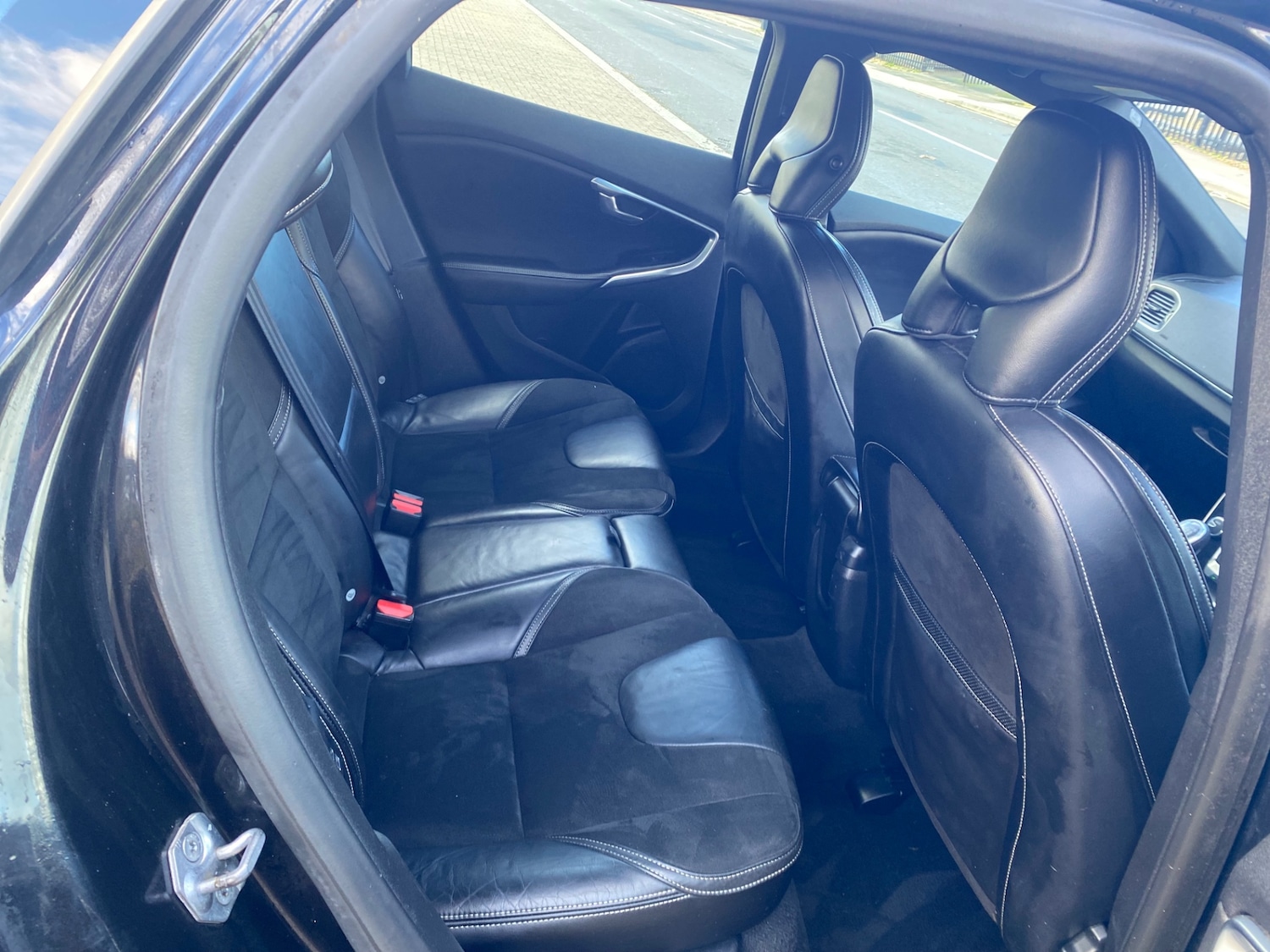 Used Volvo V40 2013 for sale - 77886298: Photo 11