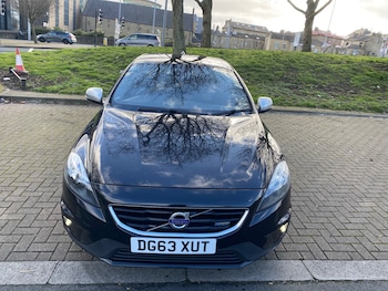 Used Volvo V40 2013 for sale - 77886298: Photo