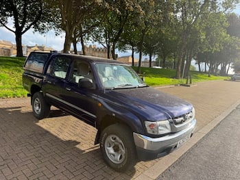 Used Toyota Hilux 2003 for sale - 79836115: Photo
