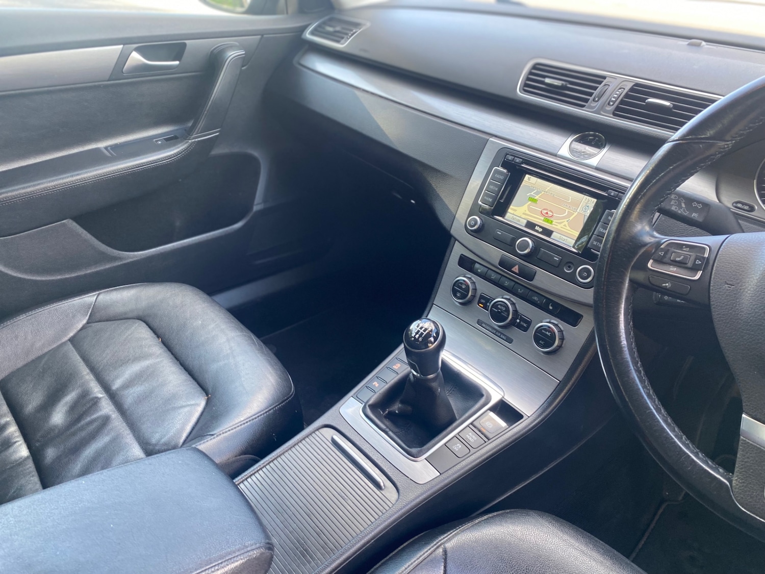 Used Volkswagen Passat 2014 for sale - 76187283: Photo 10