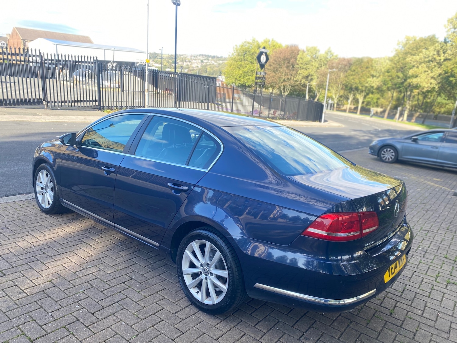 Used Volkswagen Passat 2014 for sale - 76187283: Photo 5