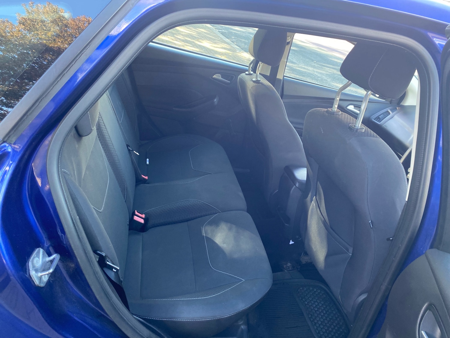 Used Ford Focus 2015 for sale - 76082932: Photo 10