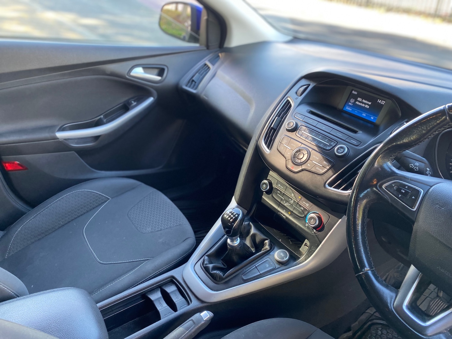 Used Ford Focus 2015 for sale - 76082932: Photo 11