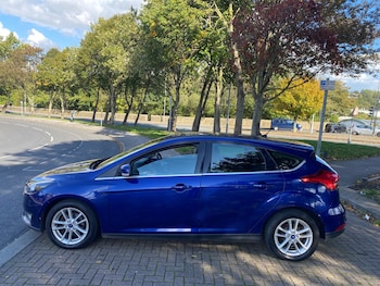 Used Ford Focus 2015 for sale - 76082932: Photo 4