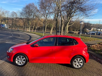 Used Volkswagen Polo 2011 for sale - 77213793: Photo