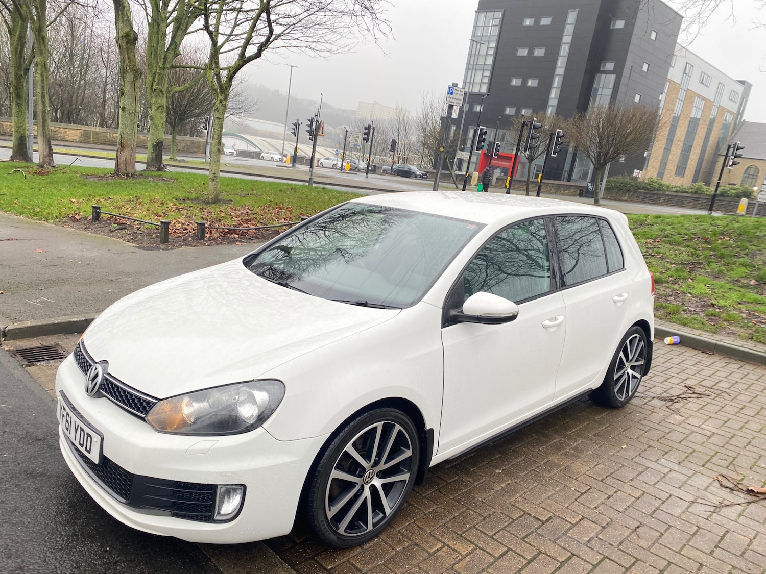 Used Volkswagen Golf 2012 for sale - 77509623: Photo 3