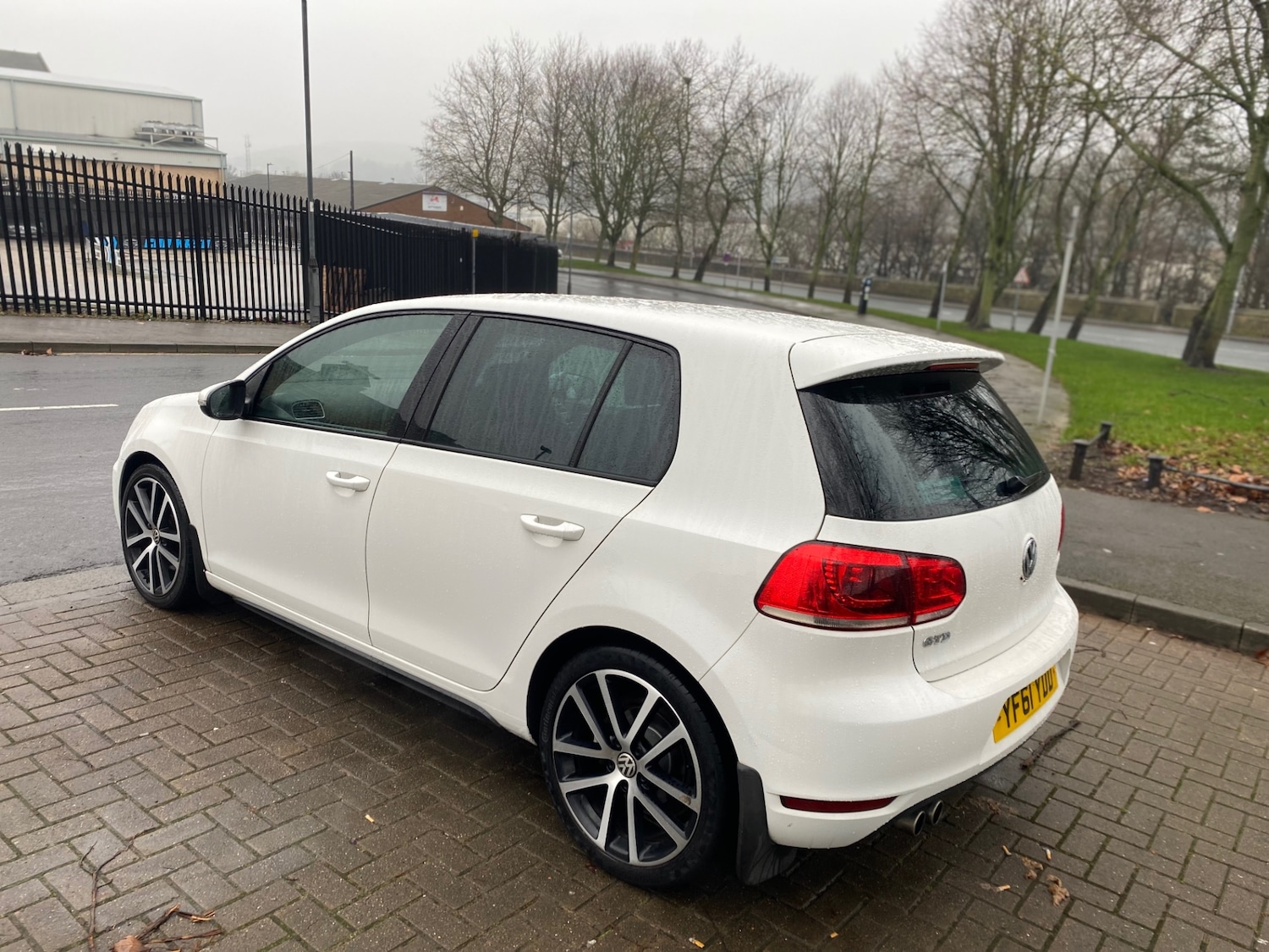 Used Volkswagen Golf 2012 for sale - 77509623: Photo 5