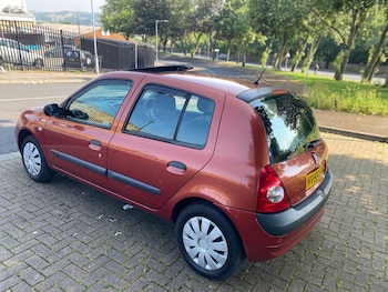Used Renault Clio 2005 for sale - 79048253: Photo