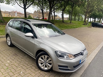 Used Volkswagen Golf 2014 for sale - 78998746: Photo