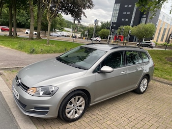 Used Volkswagen Golf 2014 for sale - 78998746: Photo
