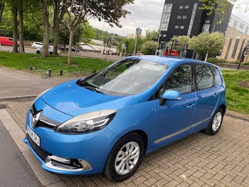 Used Renault Scenic 2015 for sale - 78516015: Photo