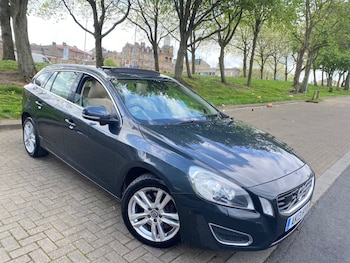 Used Volvo V60 2013 for sale - 78516004: Photo