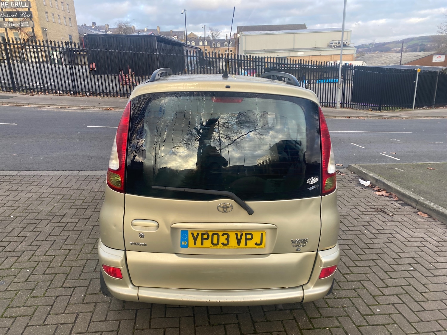 Used Toyota Yaris Verso 2003 for sale - 77090242: Photo 5