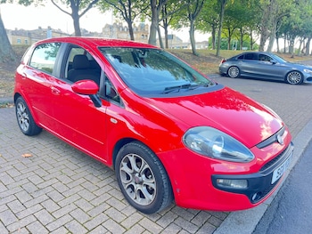 2011 (11) - 1.4 GP 5dr