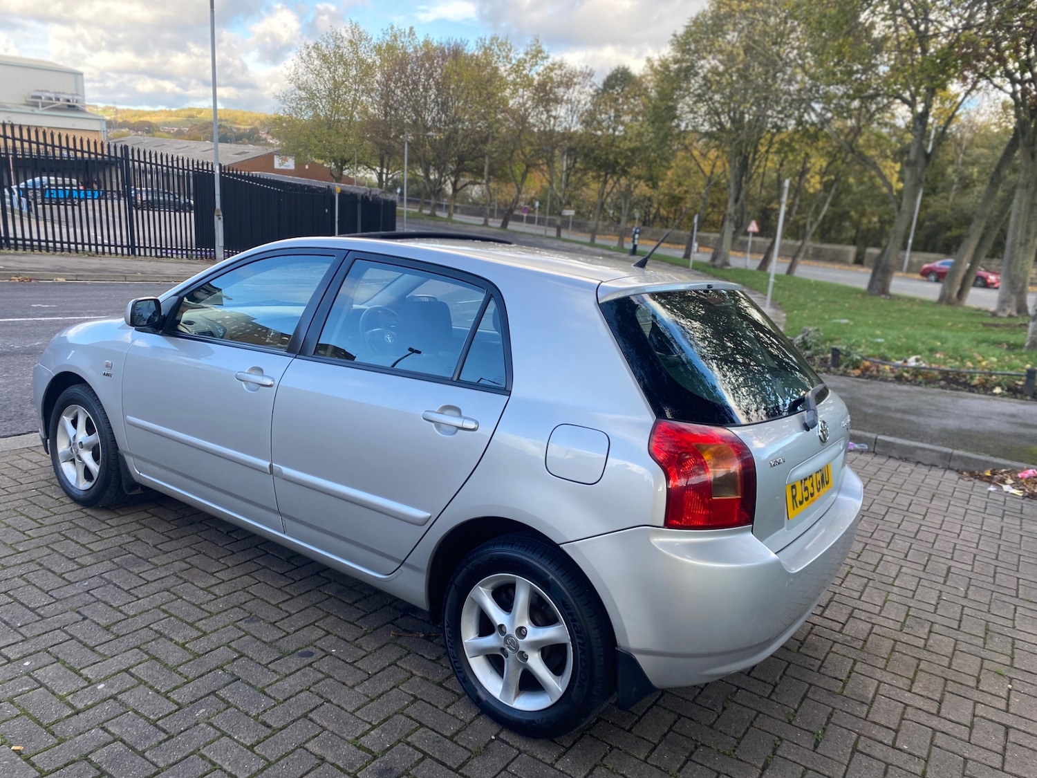Used Toyota Corolla 2003 for sale - 76387257: Photo 4
