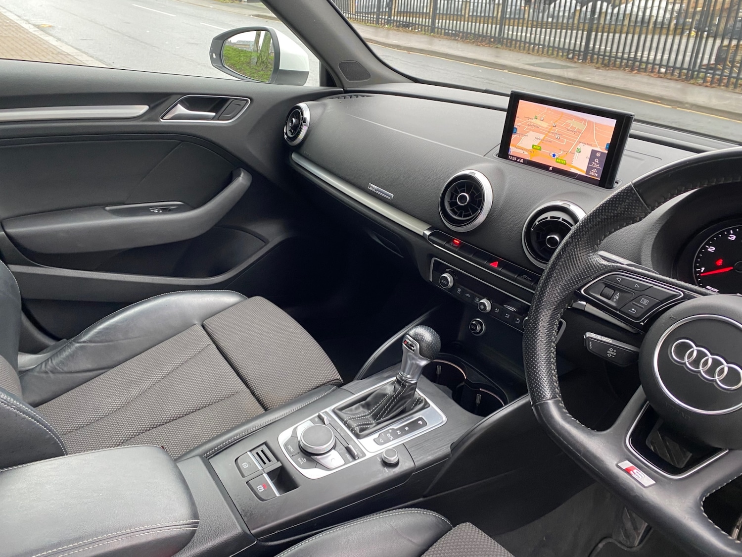 Used Audi A3 2018 for sale - 77390053: Photo 10