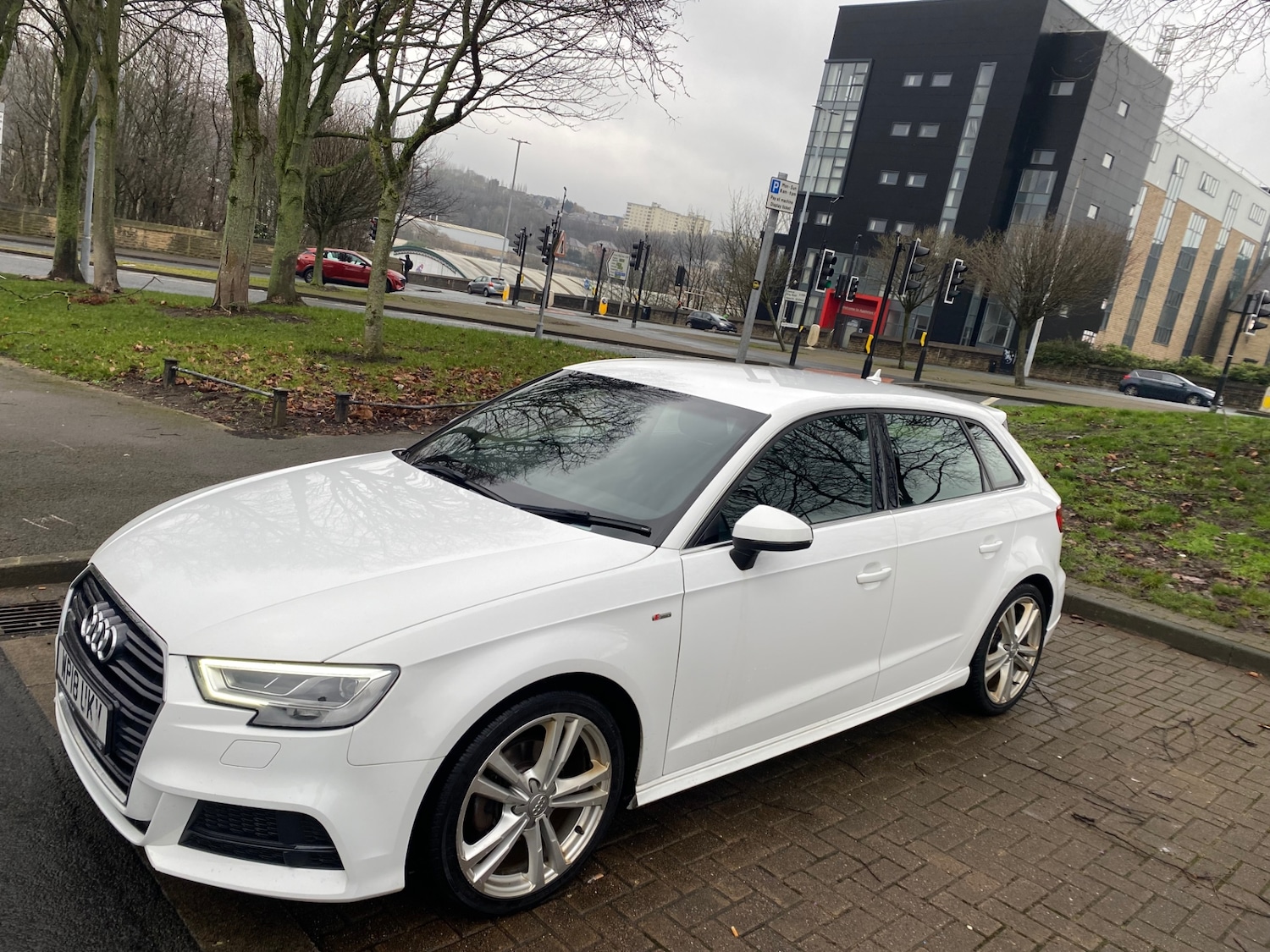 Used Audi A3 2018 for sale - 77390053: Photo 3