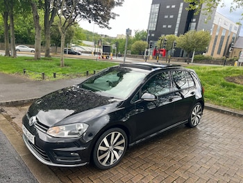Used Volkswagen Golf 2016 for sale - 78572002: Photo