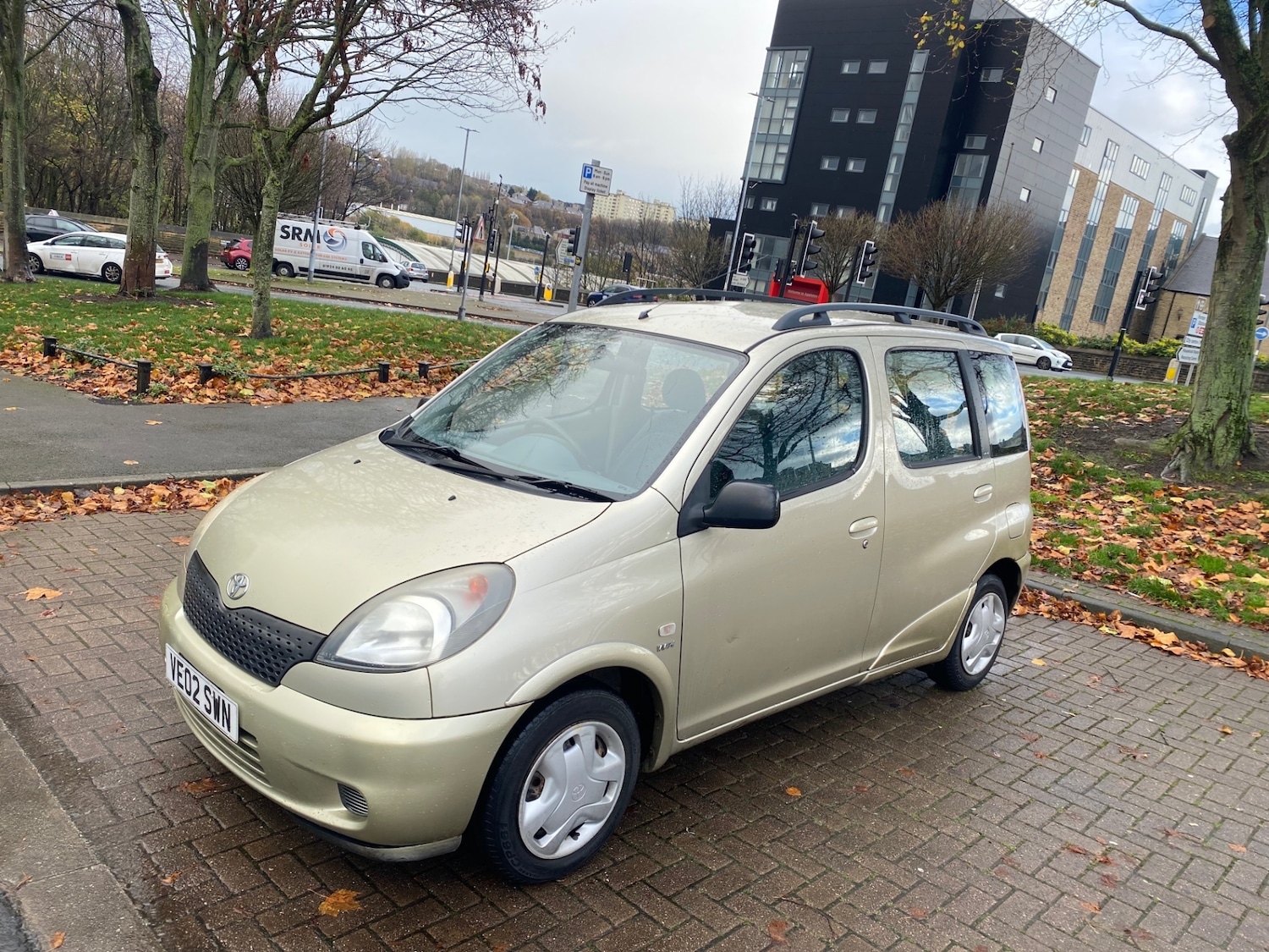 Used Toyota Yaris Verso 2002 for sale - 76618927: Photo 3
