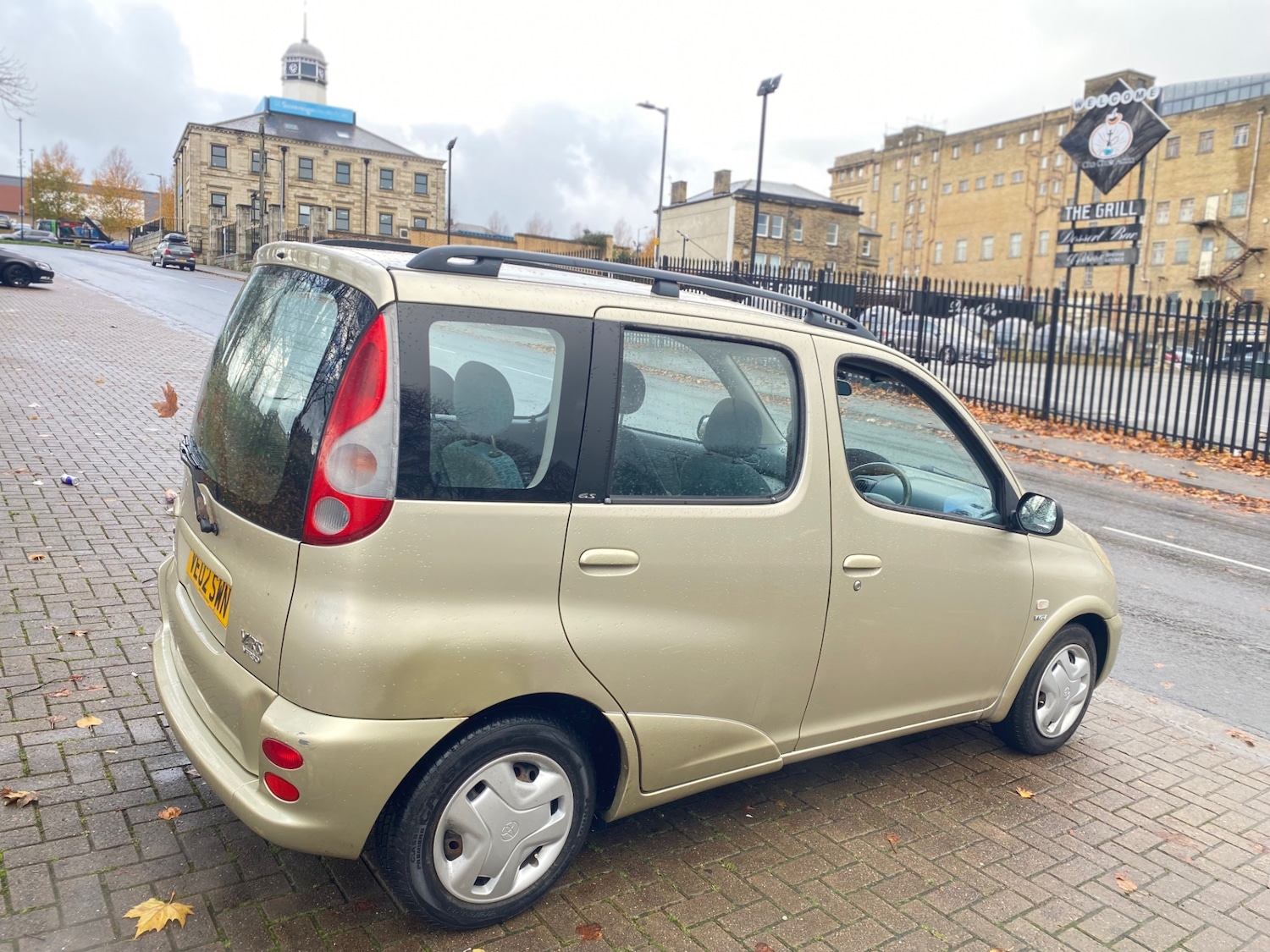 Used Toyota Yaris Verso 2002 for sale - 76618927: Photo 6