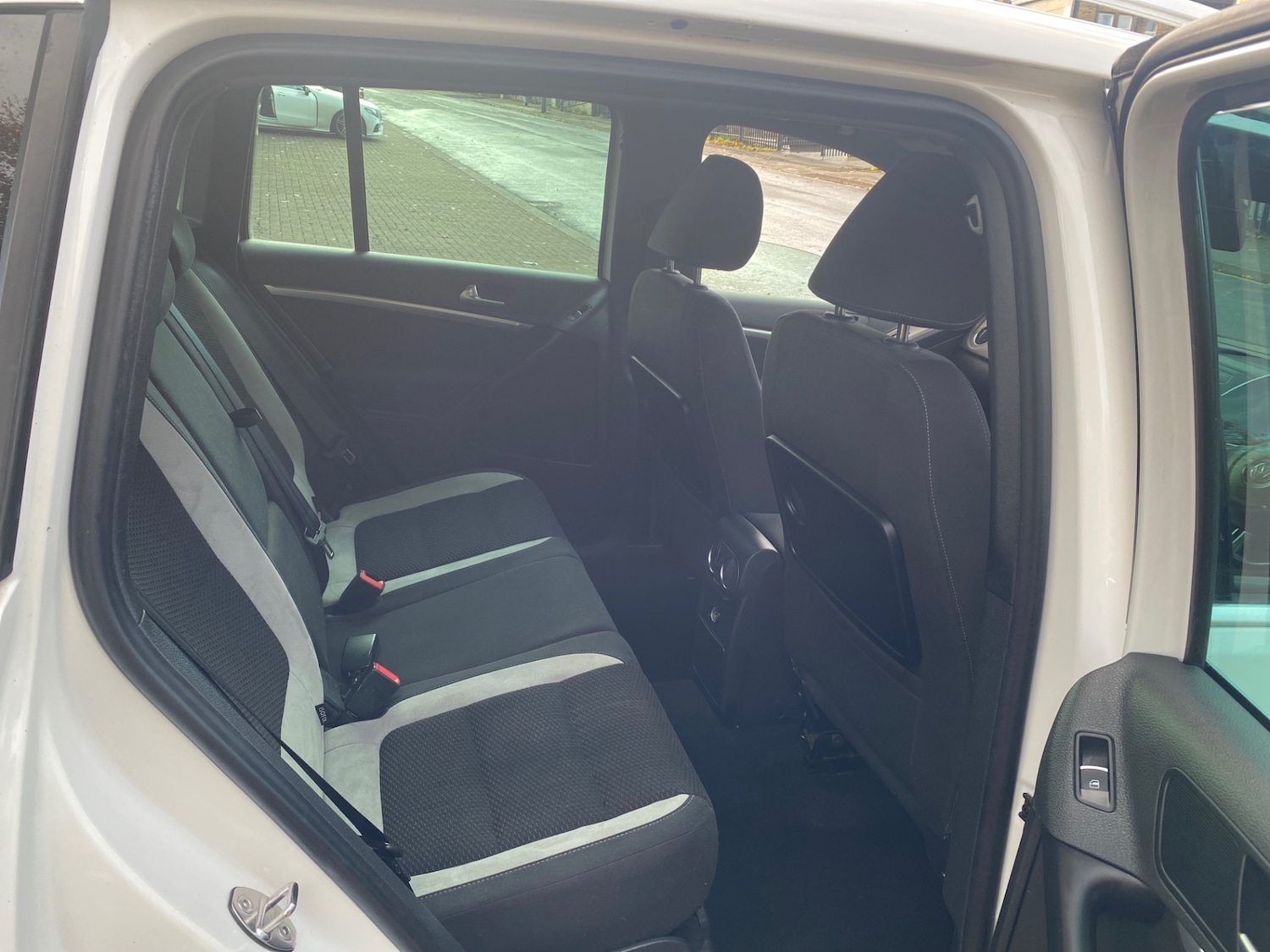 Used Volkswagen Tiguan 2013 for sale - 76347433: Photo 10
