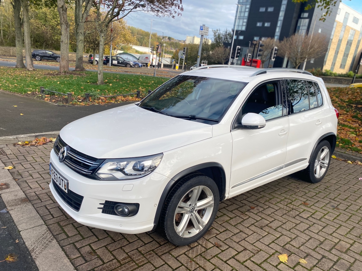 Used Volkswagen Tiguan 2013 for sale - 76347433: Photo 3