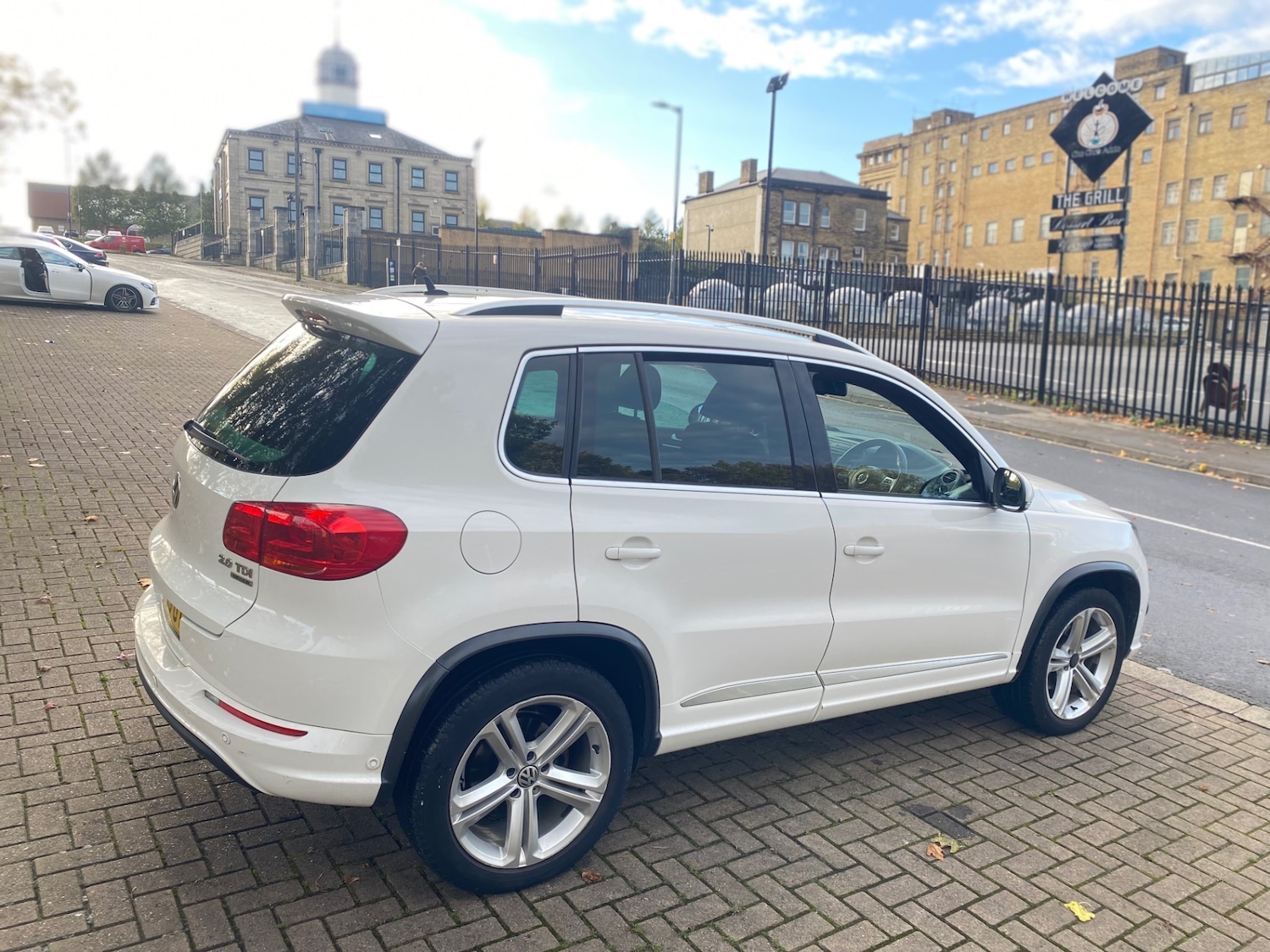 Used Volkswagen Tiguan 2013 for sale - 76347433: Photo 6