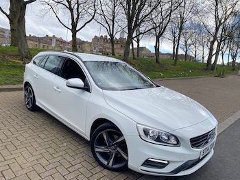 Used Volvo V60 2014 for sale - 78112394: Photo