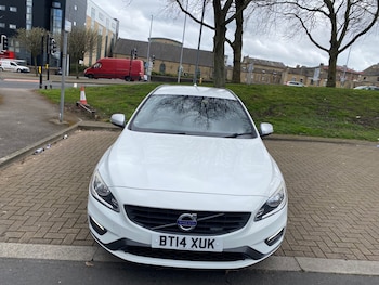 Used Volvo V60 2014 for sale - 78112394: Photo