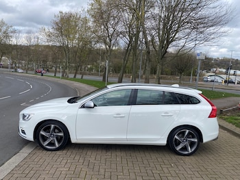 Used Volvo V60 2014 for sale - 78112394: Photo