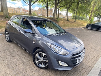 Used Hyundai i30 2016 for sale - 79599580: Photo