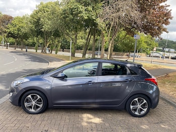 Used Hyundai i30 2016 for sale - 79599580: Photo