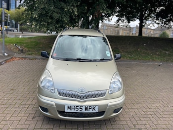Used Toyota Yaris Verso 2005 for sale - 75250109: Photo