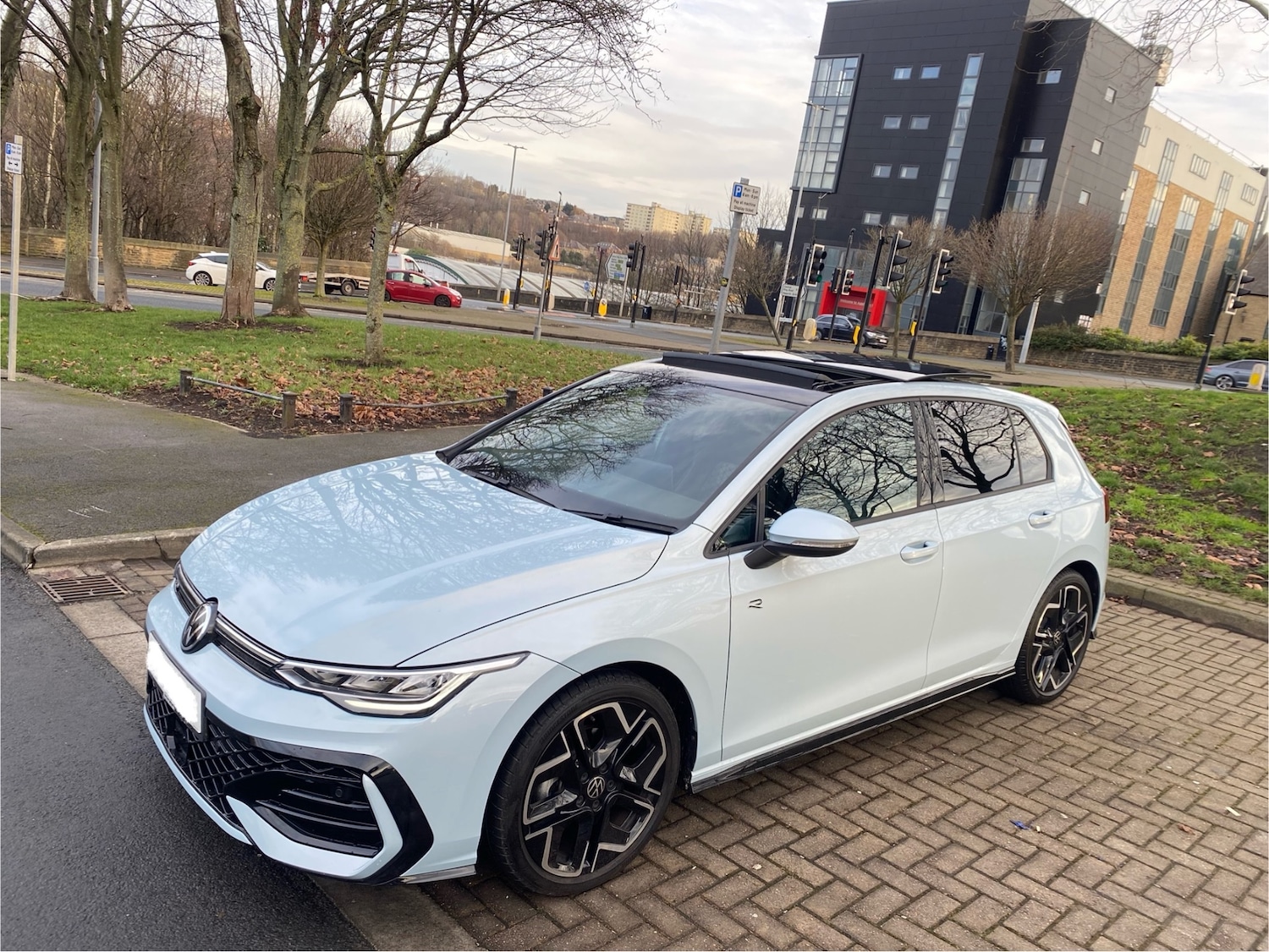 Used Volkswagen Golf 2025 for sale - 77201473: Photo 3