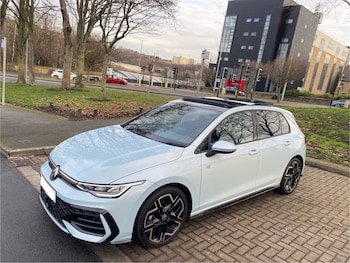 Used Volkswagen Golf 2025 for sale - 77201473: Photo