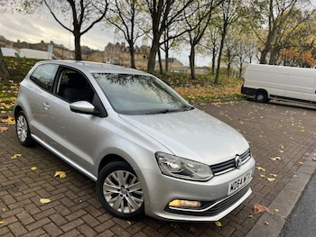 Used Volkswagen Polo 2015 for sale - 76471419: Photo