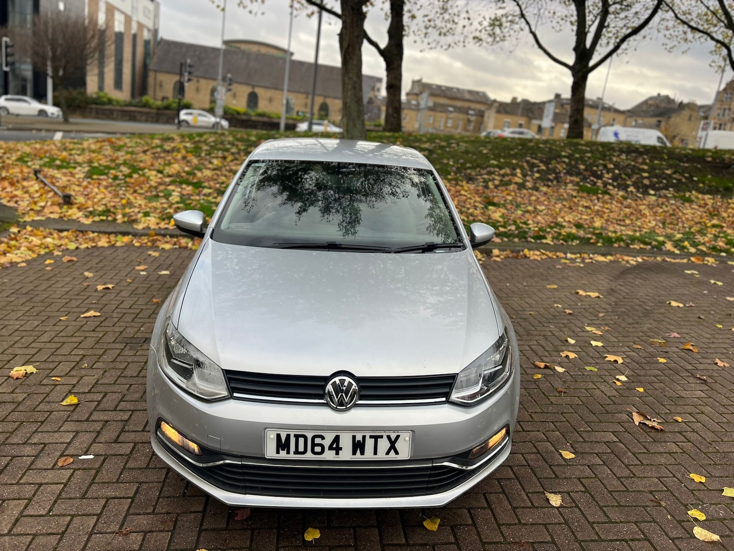 Used Volkswagen Polo 2015 for sale - 76471419: Photo 2