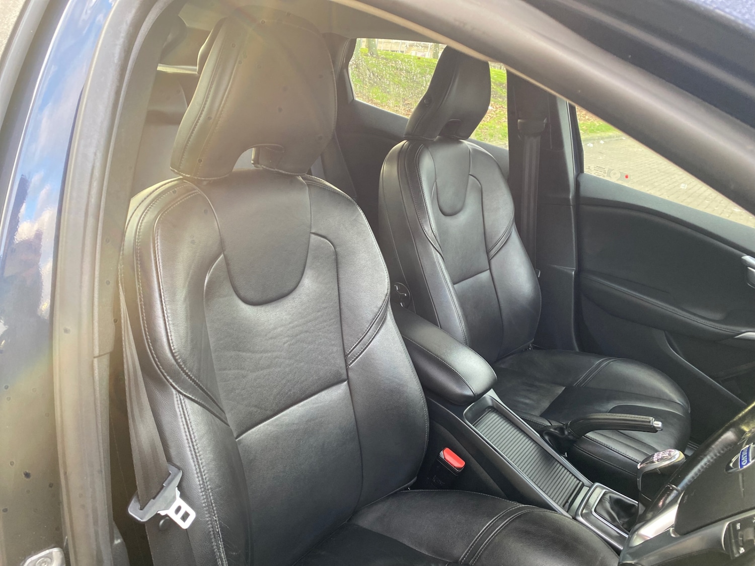 Used Volvo V40 2014 for sale - 77090217: Photo 7