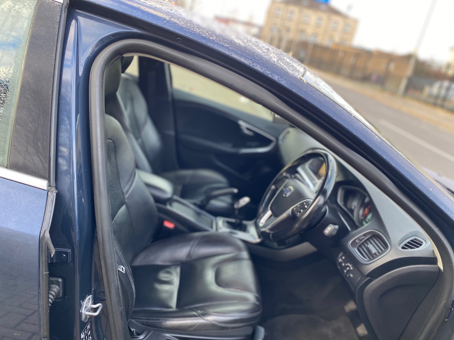 Used Volvo V40 2014 for sale - 77090217: Photo 8